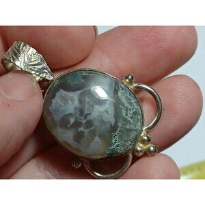 Sterling Silver pendant women vintage  artist made tested as Silver agate stone
